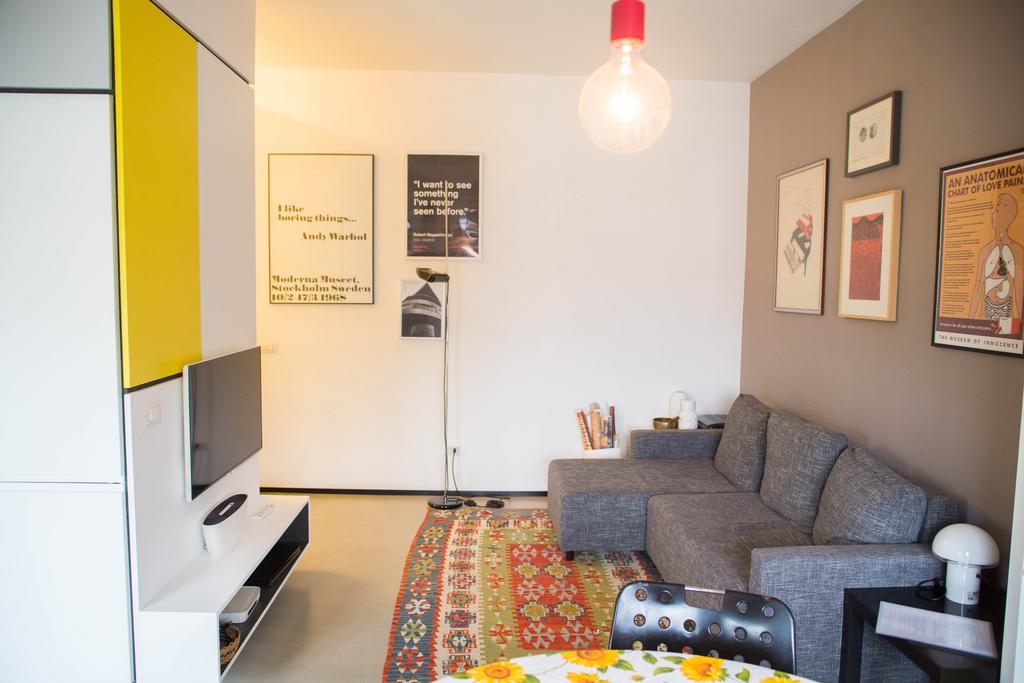 Lorenteggio Business Apartment Milano Exterior foto